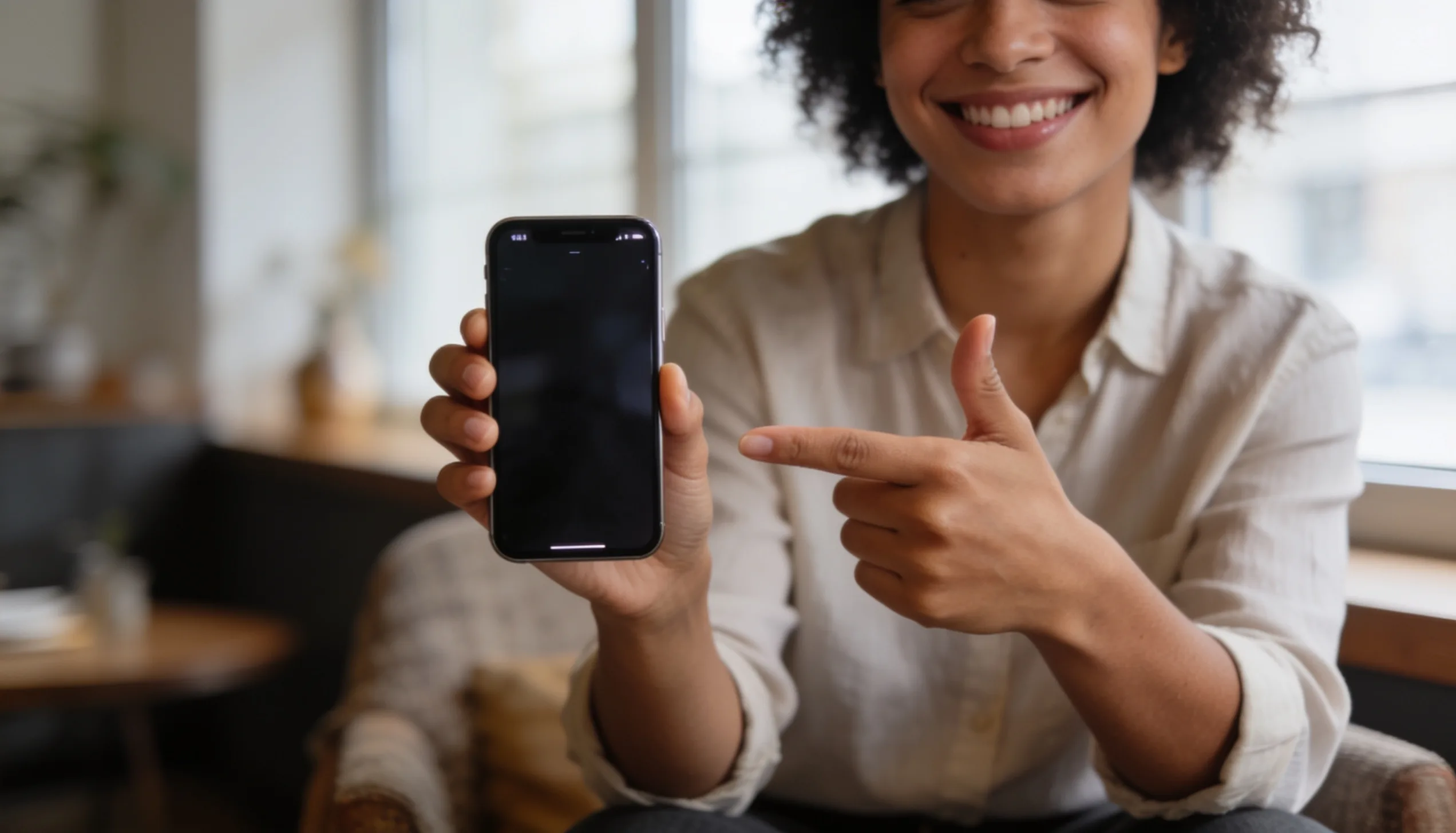 Satisfied customer recommending a business on a smartphone